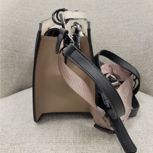 NEW Steve Madden Bevelyn Colorblock Handbag - Picture 7 of 8